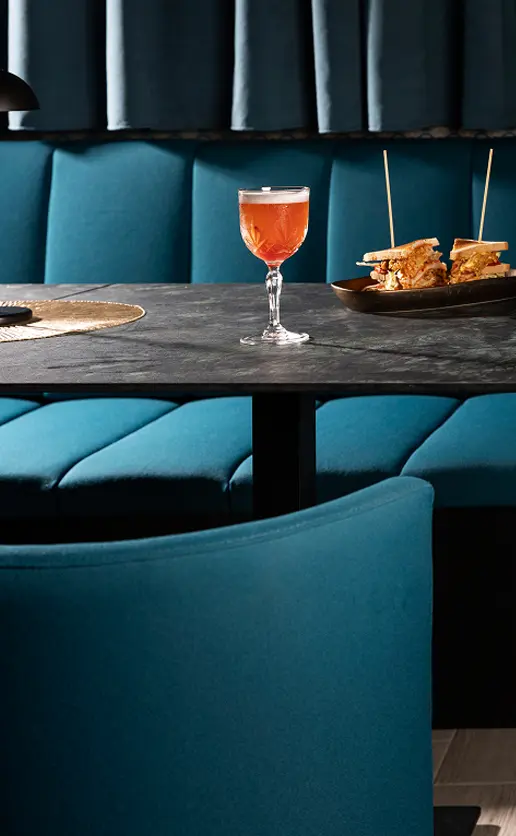 Asciari - Restaurant and Lounge