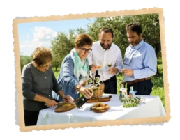 Mockup cartolina con foto della famiglia Geraci